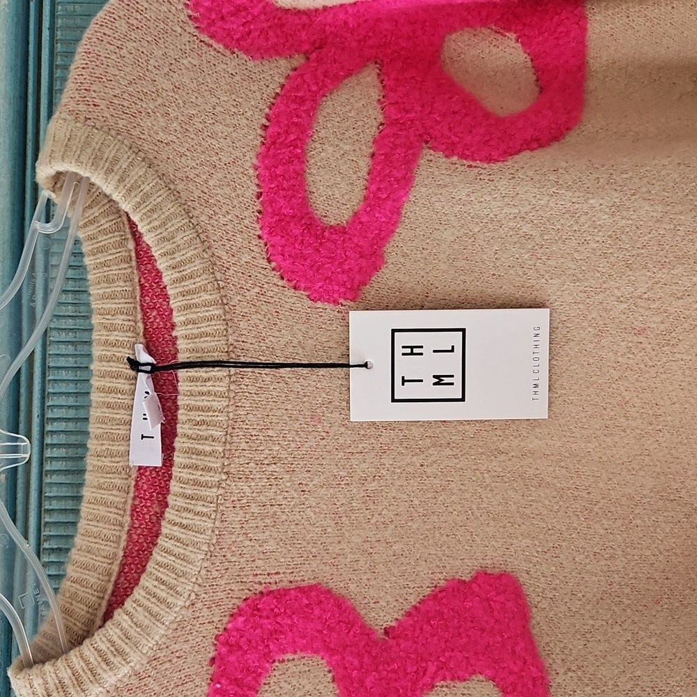 NWT THML Tan Pink Floral Patterned Sweater - Picture 2 of 7